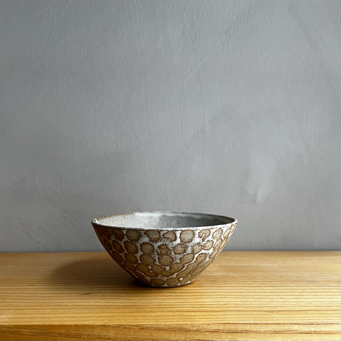 Liten mönstrad skål