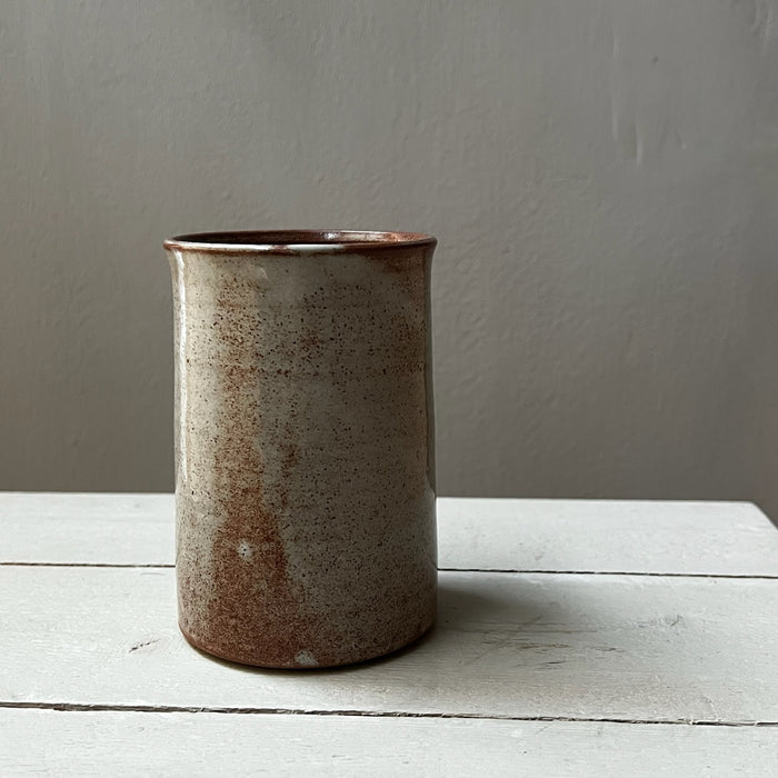 Small straight vase