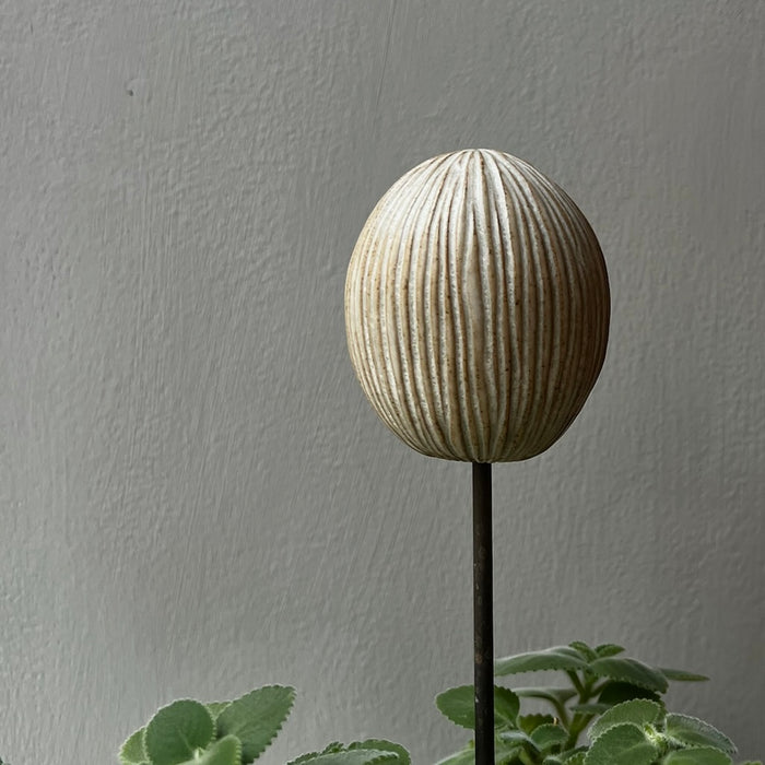 Ceramic plant ornament