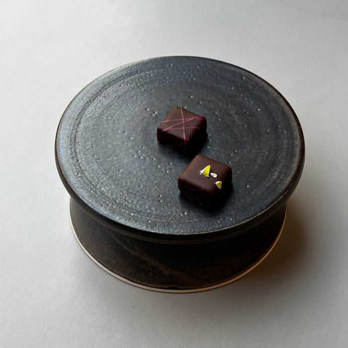 Cake stand, dark brown