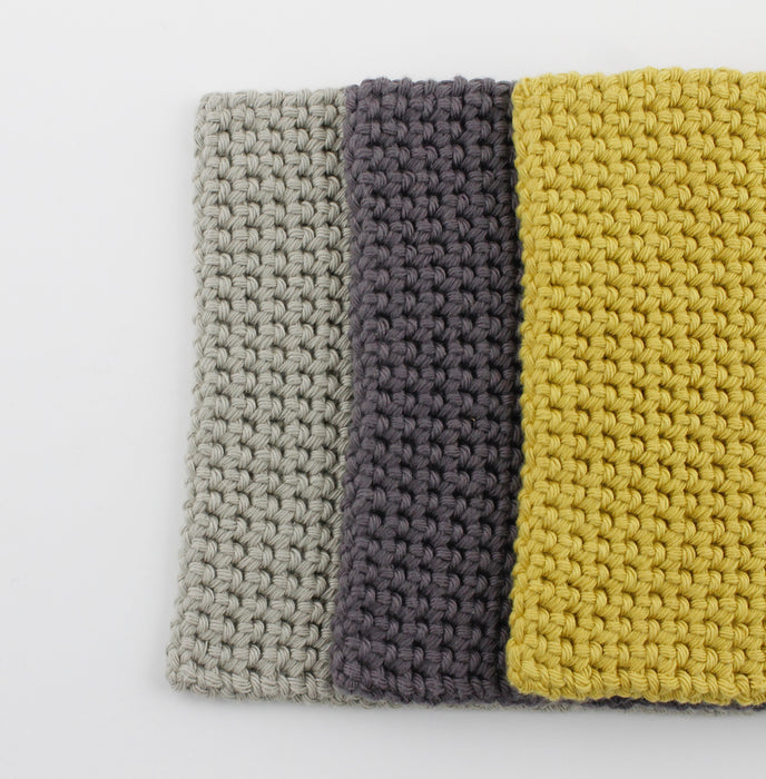 Kettle Holder Aubergine, Hand Crocheted